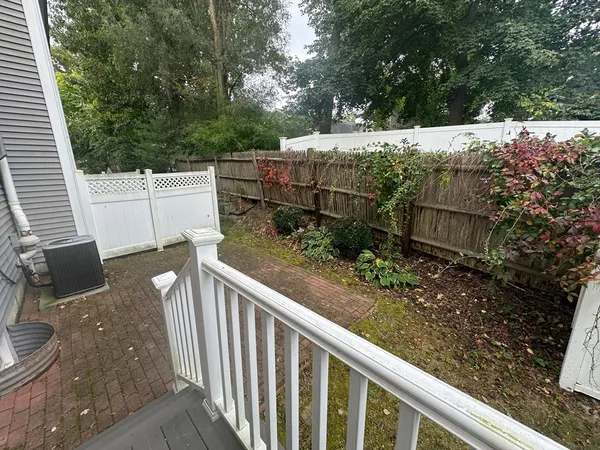 $4,300 | 18 Edgemoor Circle, Unit 18, Wellesley, MA 02482