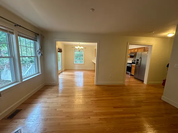 $4,300 | 18 Edgemoor Circle, Unit 18, Wellesley, MA 02482