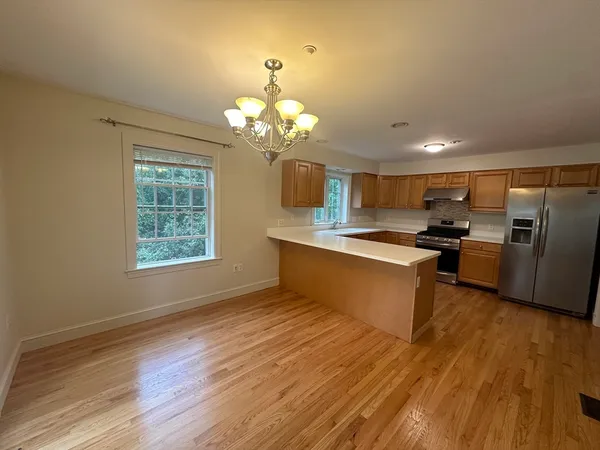 $4,300 | 18 Edgemoor Circle, Unit 18, Wellesley, MA 02482