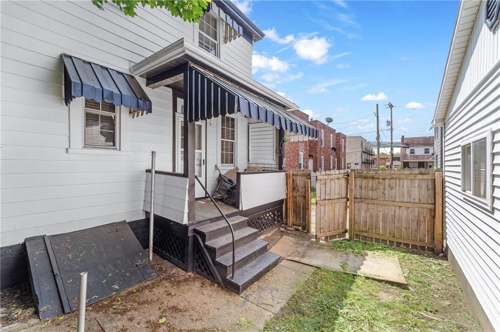 814 Dohrman Street McKees Rocks, PA 15136 - Photo 24 of 29 Gallery Image 24