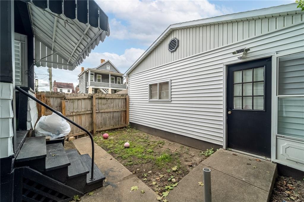 814 Dohrman Street McKees Rocks, PA 15136 - Photo 6 of 29 Gallery Image 6