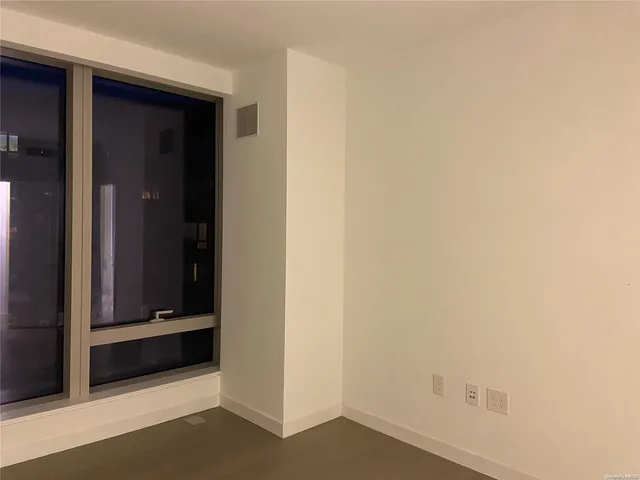 $1,180,000 | 252 South Street, Unit 12G | Two Bridges