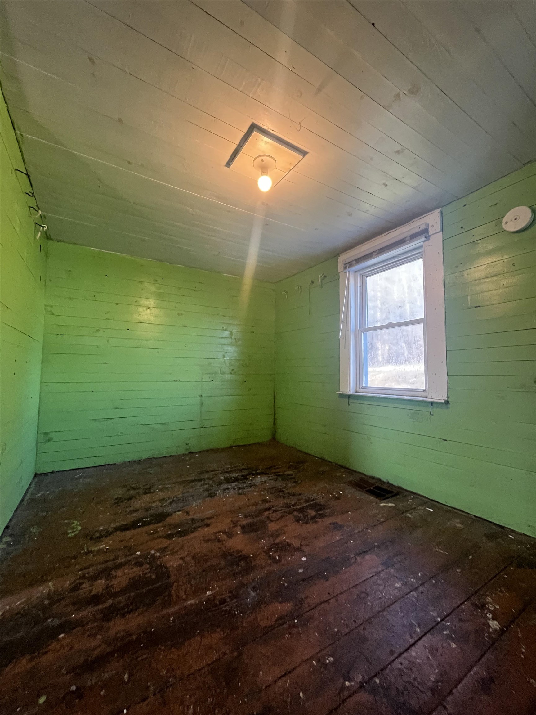 2157 River Road Lunenburg, VT 05904 - Photo 32 of 41