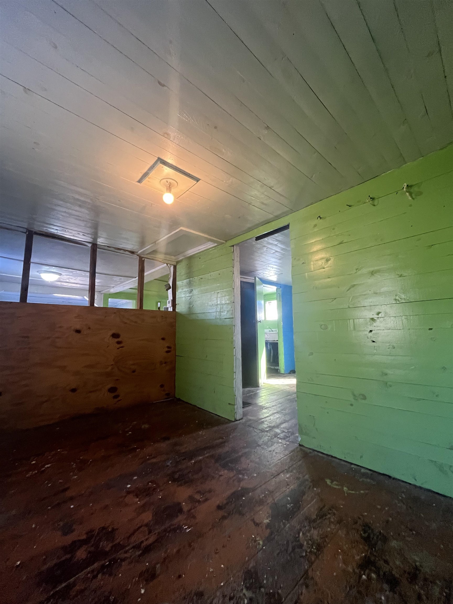 2157 River Road Lunenburg, VT 05904 - Photo 35 of 41