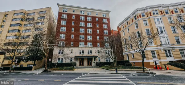 $1,600 | 1954 Columbia Road Northwest, Unit 104, Washington, DC 20009