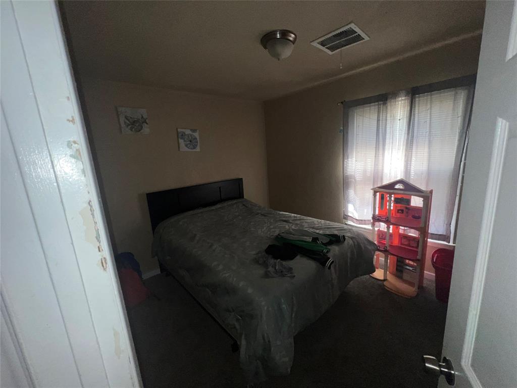 9104 Farmers Road White Settlement, TX 76108 - Photo 2 of 40 Bedroom featuring carpet