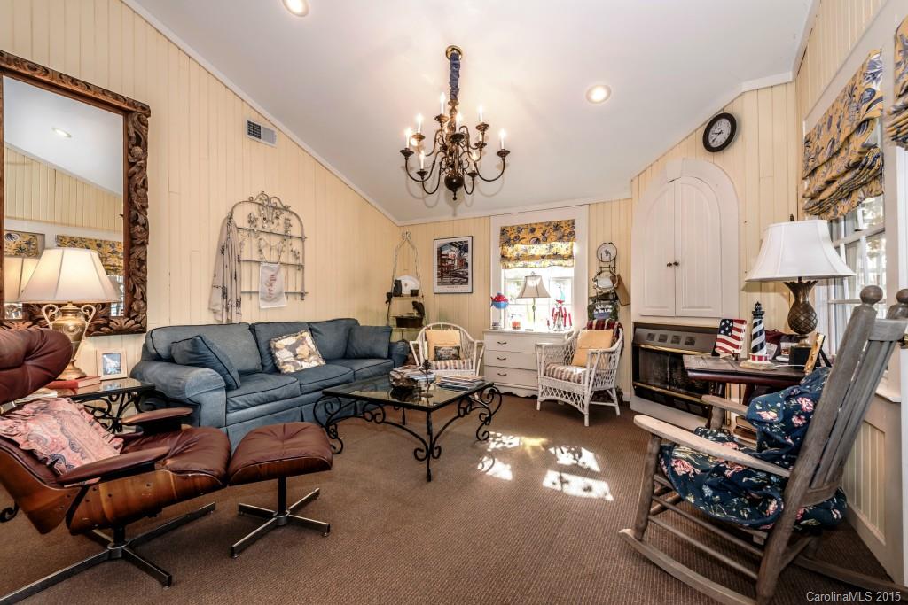 2494 Singleton Creek Road Liberty Hill, SC 29074 - Photo 5 of 15 Gallery Image 5