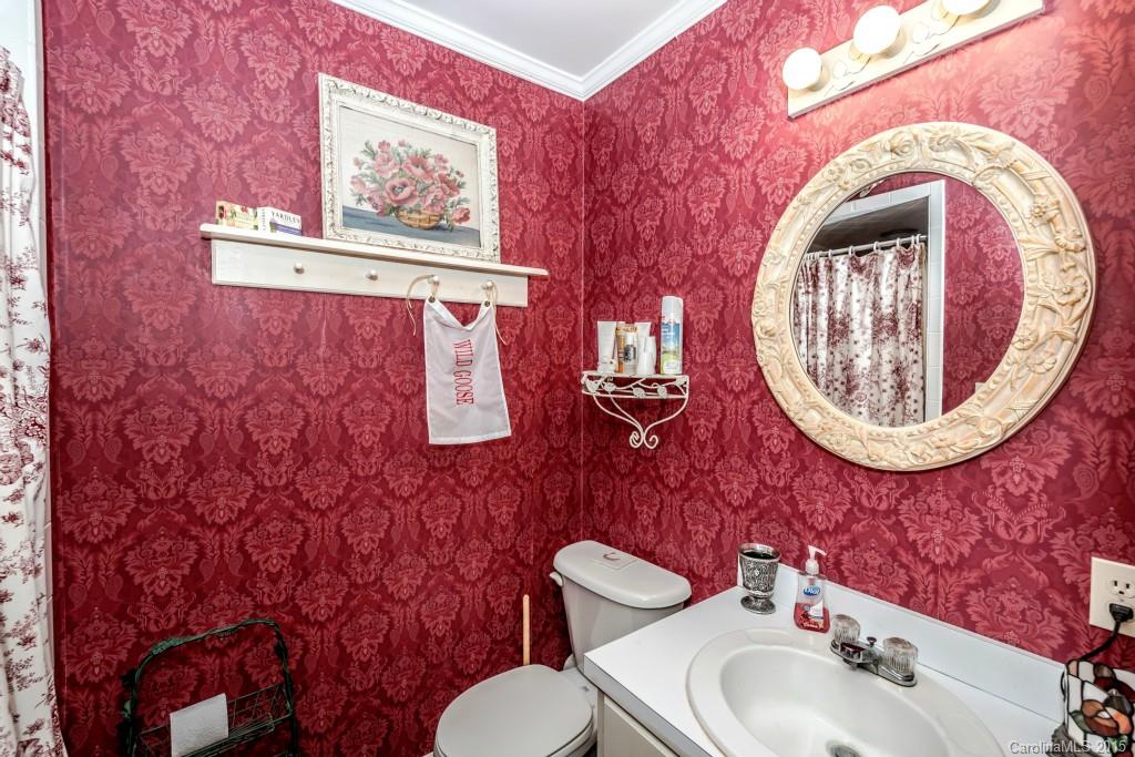 2494 Singleton Creek Road Liberty Hill, SC 29074 - Photo 8 of 15 Gallery Image 8