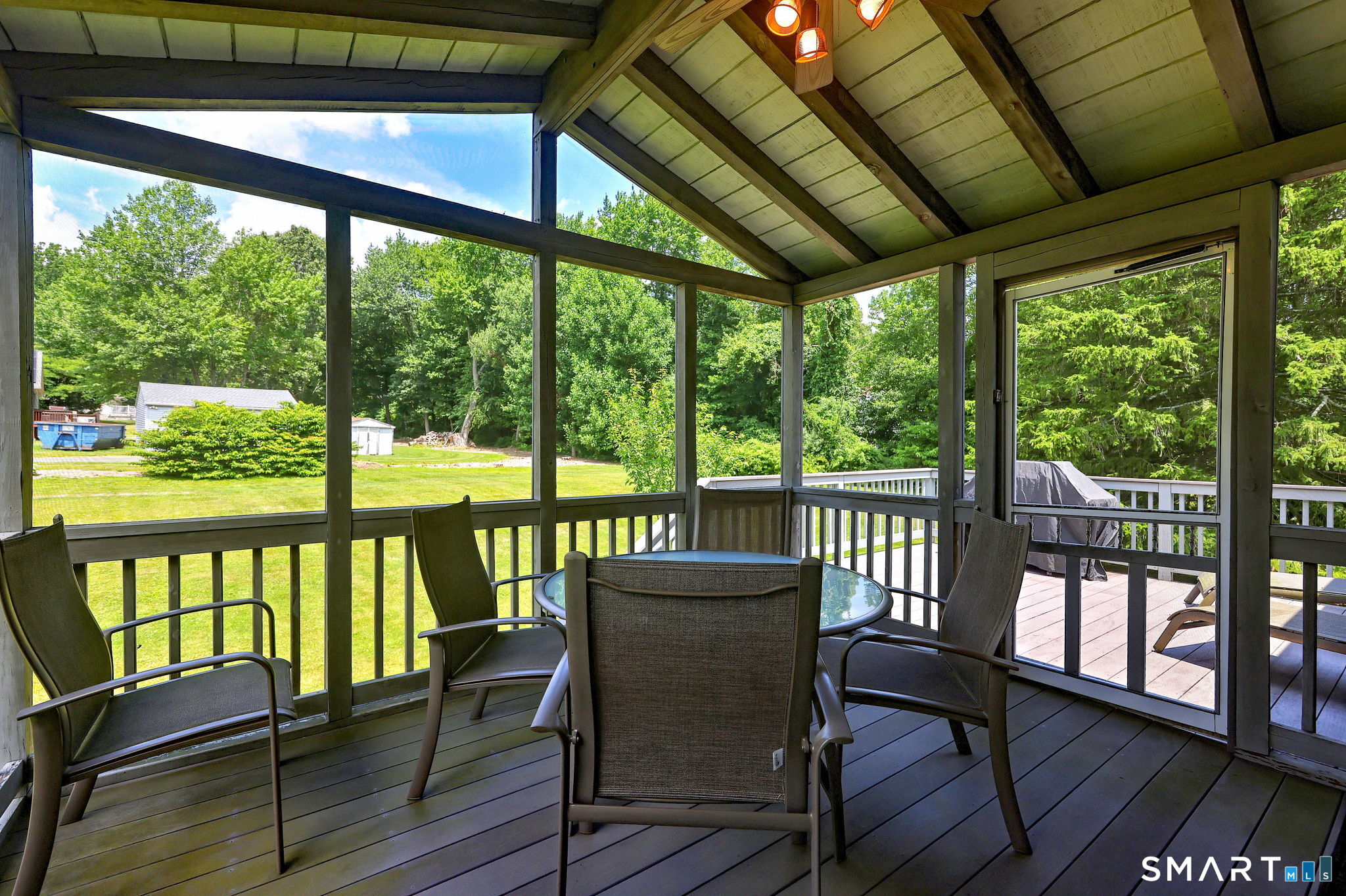 31 Paugussett Road Newtown, CT 06482 - Photo 38 of 40