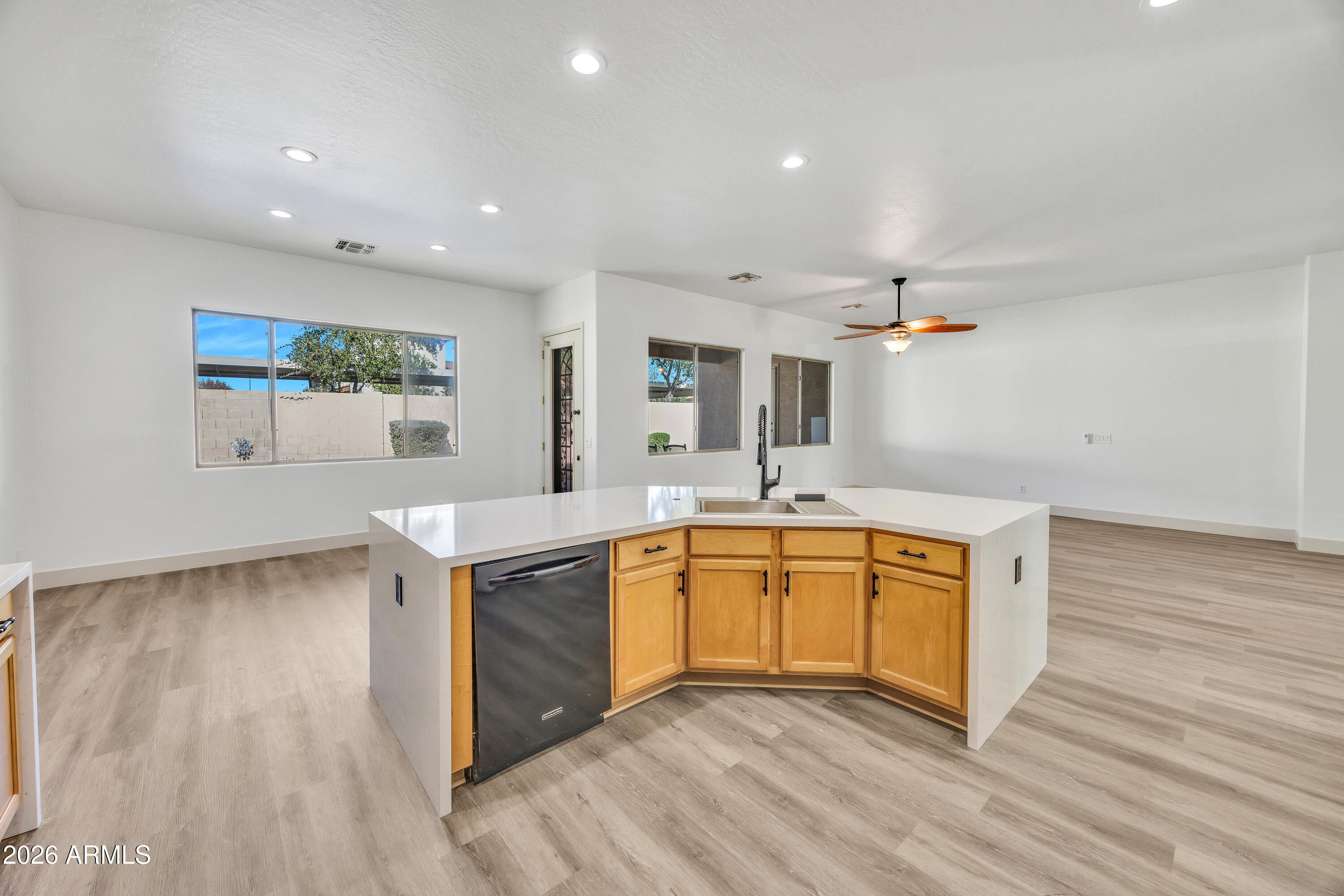 2134 East Springfield Place Chandler, AZ 85225 - Photo 5 of 20
