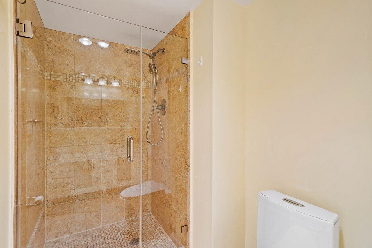 1200 Marine Way, Unit 915 (PH7) North Palm Beach, FL 33408 - Photo 16 of 29 a bathroom with a shower