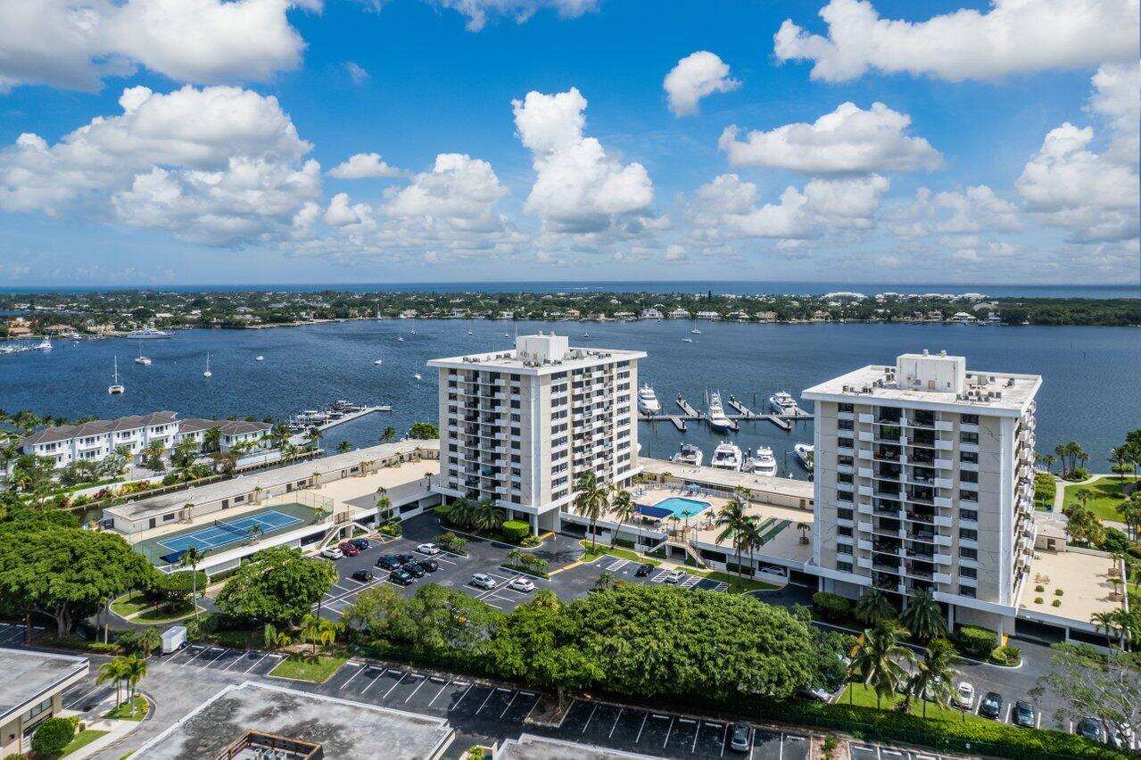 1200 Marine Way, Unit 915 (PH7) North Palm Beach, FL 33408 - Photo 19 of 29 an aerial view of a city