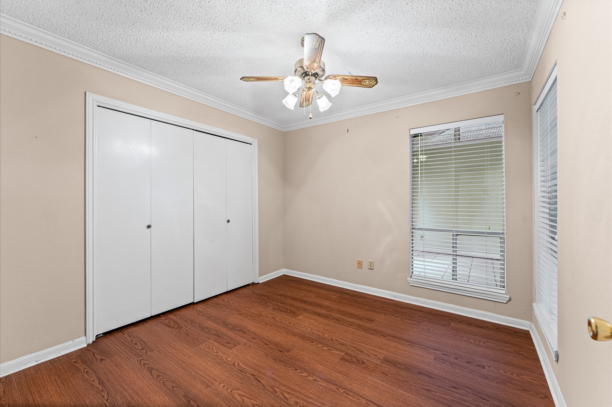 6903 Bullinger Drive Spring, TX 77379 - Photo 17 of 27 2 Secondary Bedroom