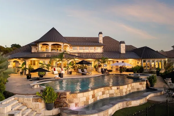 $5,999,999 | 916 Cedar Shores Drive, Heath, TX 75032