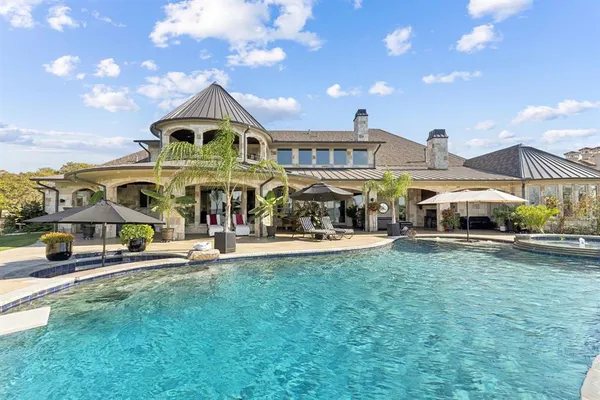 $5,999,999 | 916 Cedar Shores Drive, Heath, TX 75032