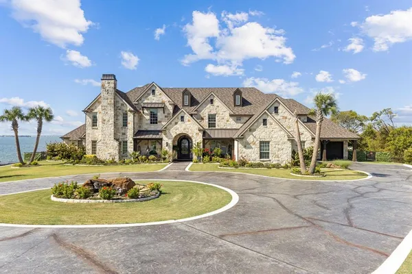 $5,999,999 | 916 Cedar Shores Drive, Heath, TX 75032