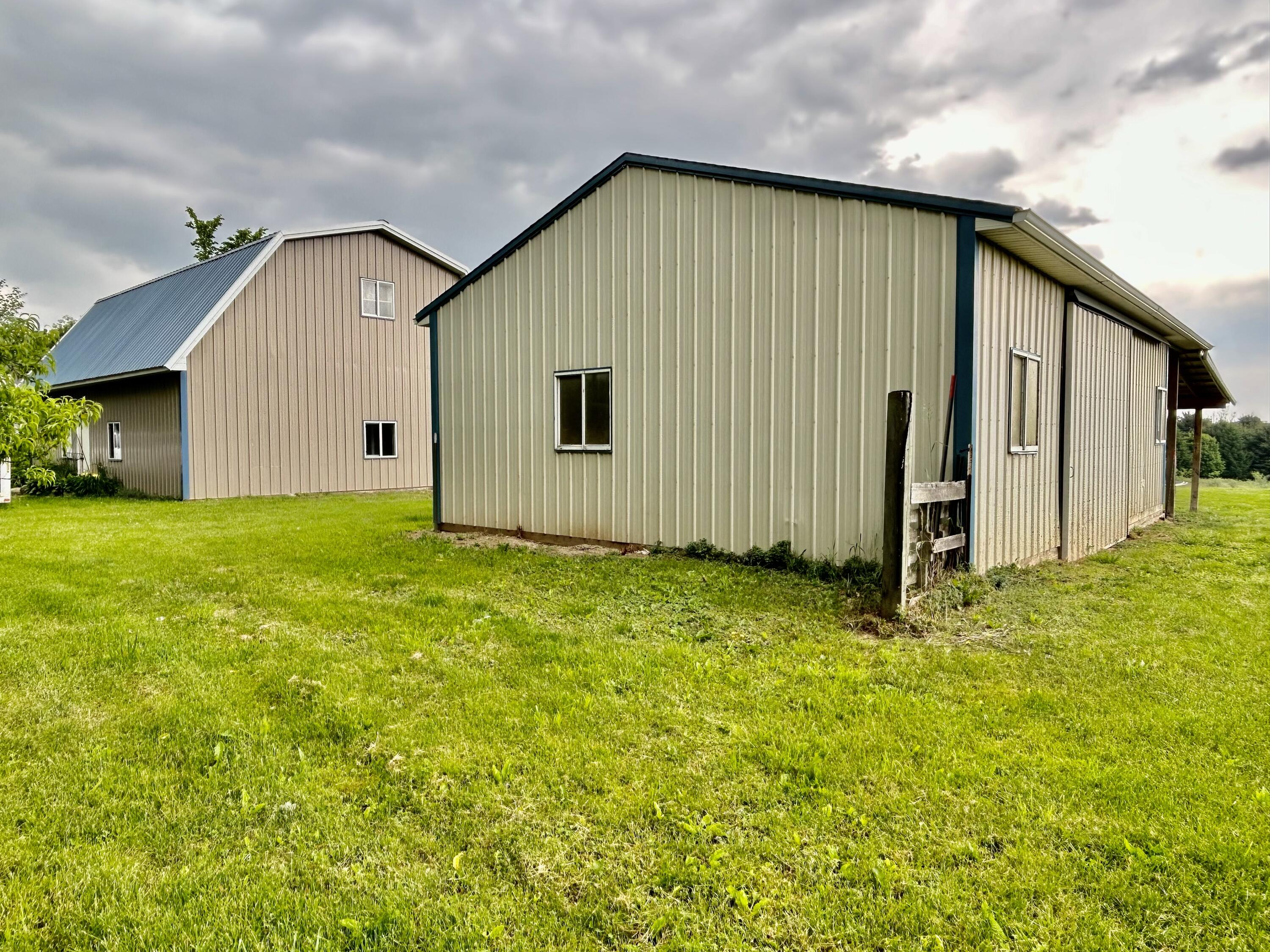 19538 Grass Lake Road Manchester, MI 48158 - Photo 47 of 52 FDD62547-19F0-4456-83BE-7292814B9B64