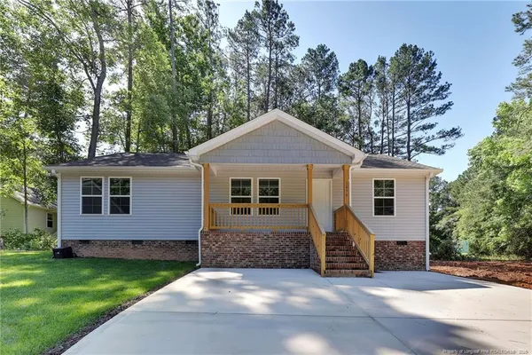 $1,600 | 1036 Meadow Reach, Sanford, NC 27332