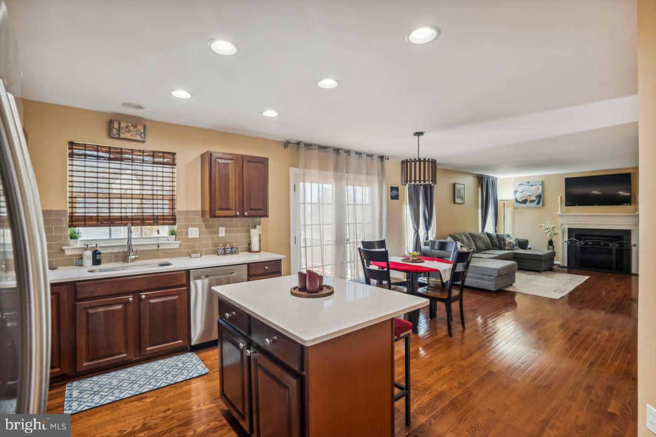 9585 Chaton Road Laurel, MD 20723 - Photo 12 of 38 Gallery Image 12
