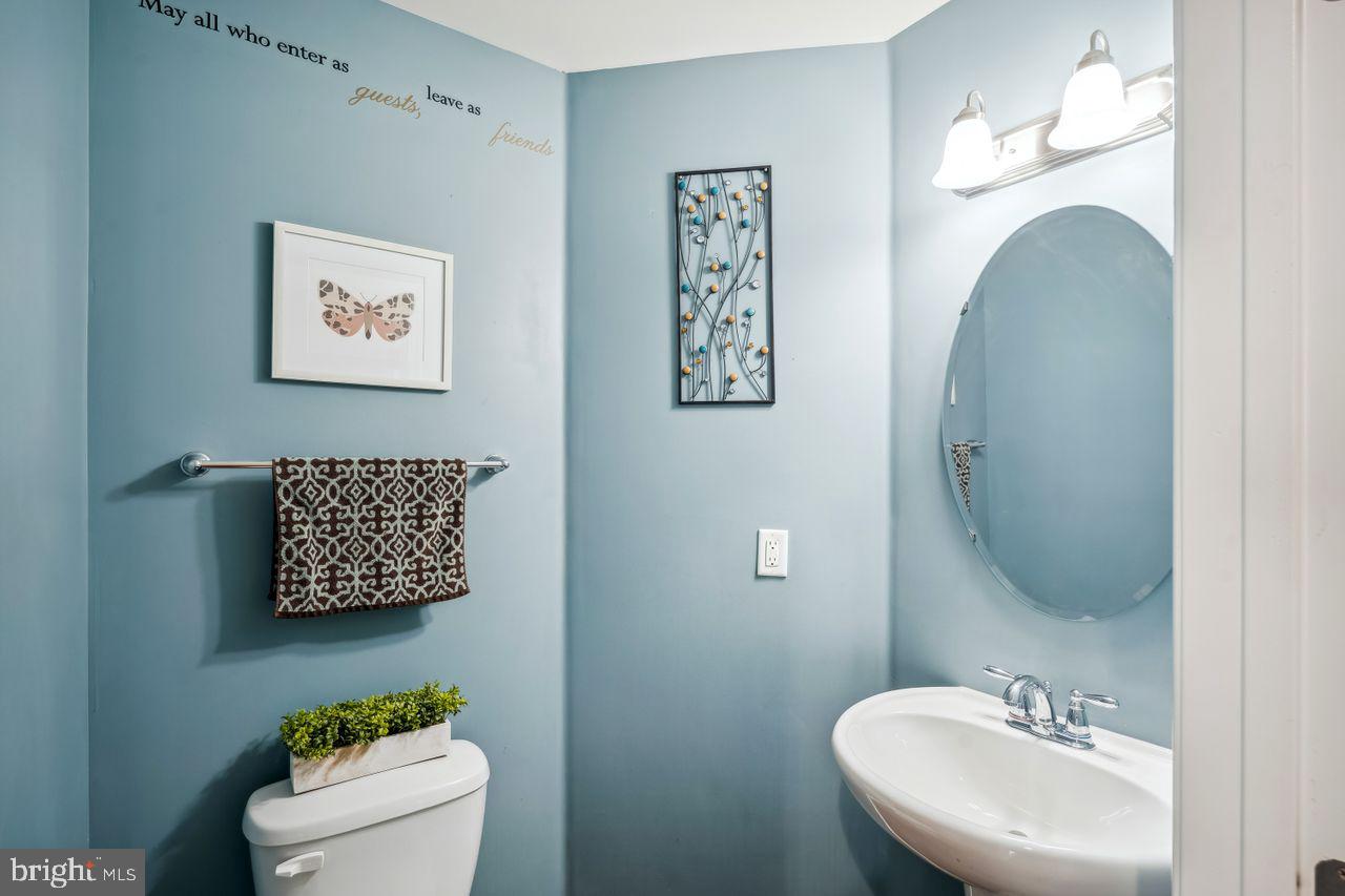 9585 Chaton Road Laurel, MD 20723 - Photo 16 of 38 Powder Room