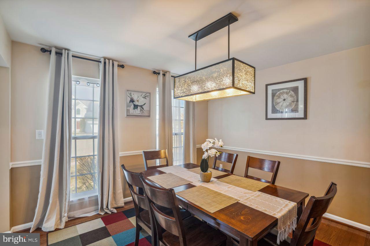 9585 Chaton Road Laurel, MD 20723 - Photo 8 of 38 Dining Room