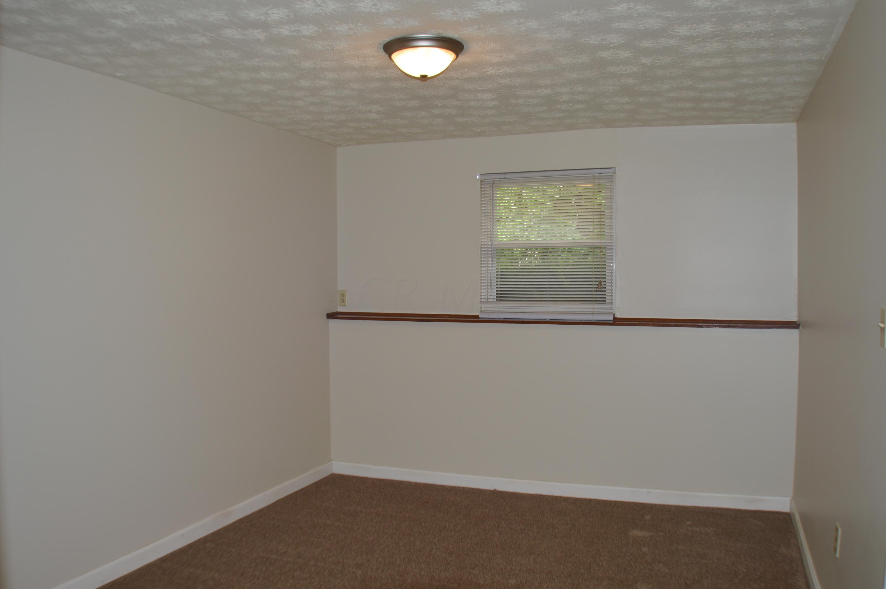 3461 Hines Road Columbus, OH 43230 - Photo 13 of 16 Gallery Image 13