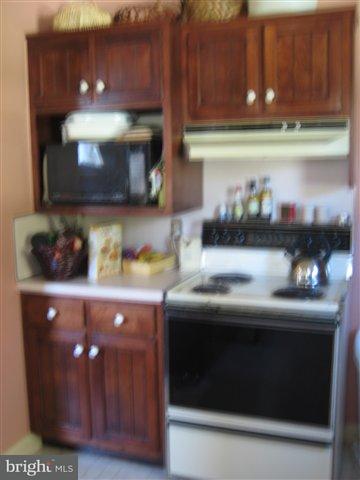 205 Pine Road Mount Holly Springs, PA 17065 - Photo 8 of 22 Gallery Image 8
