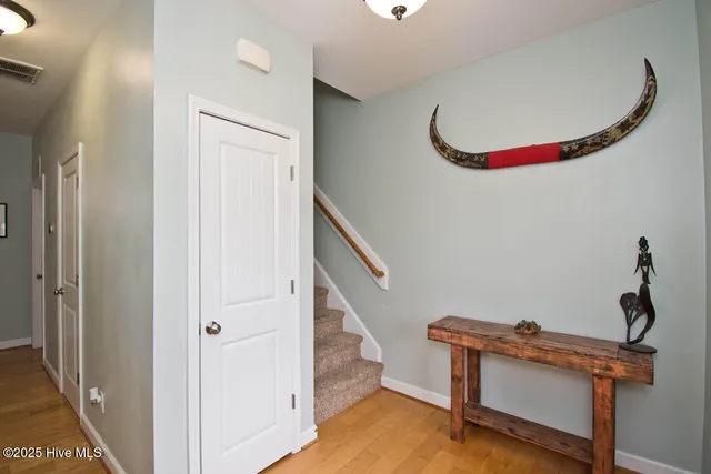 $315,000 | 251 East Ivybridge Drive, Hubert, NC 28539