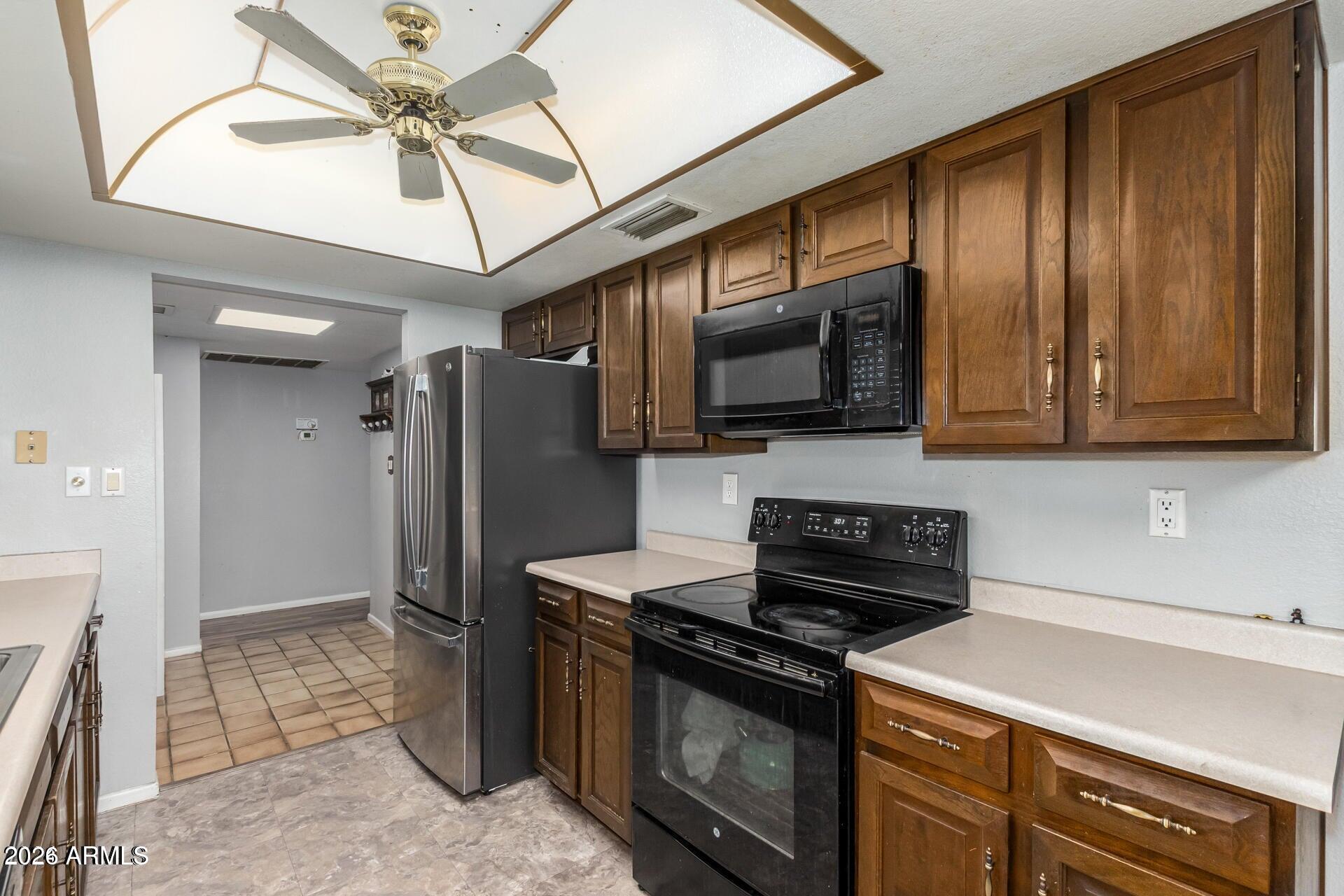 2925 West Lamar Road Phoenix, AZ 85017 - Photo 16 of 34 20240215210942621086000000-o