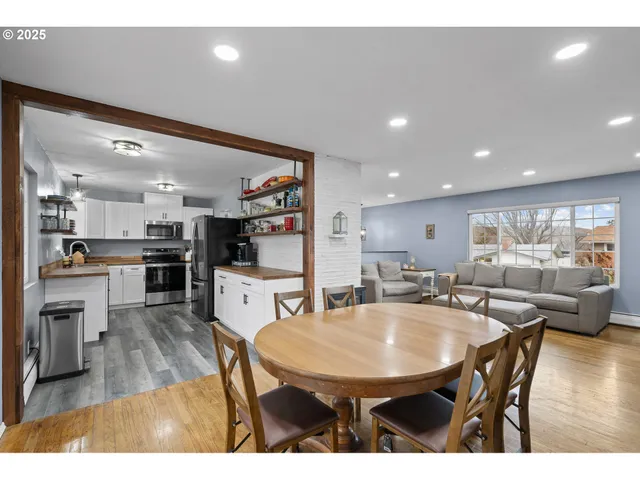 $355,000 | 3226 Southwest Isaac Avenue, Pendleton, OR 97801