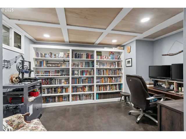 $355,000 | 3226 Southwest Isaac Avenue, Pendleton, OR 97801