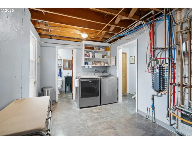 $355,000 | 3226 Southwest Isaac Avenue, Pendleton, OR 97801