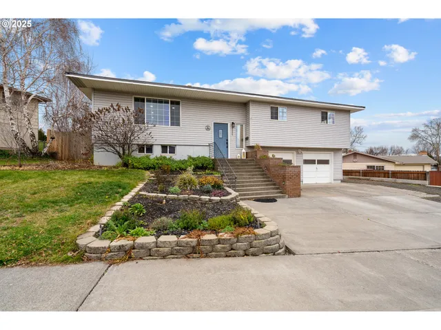 $355,000 | 3226 Southwest Isaac Avenue, Pendleton, OR 97801