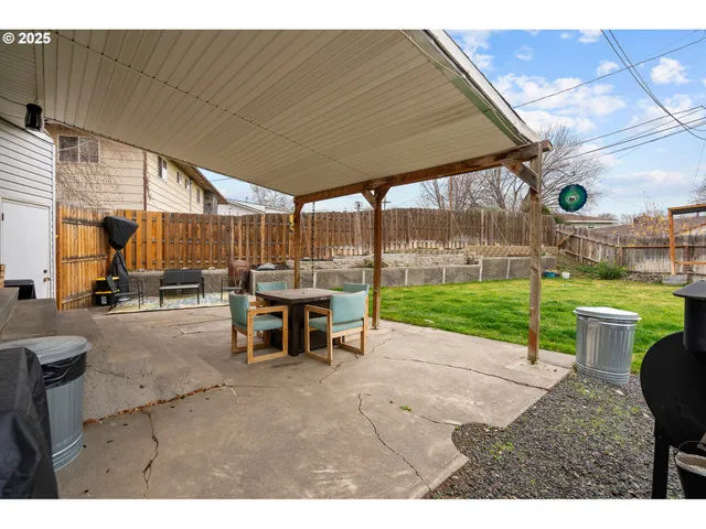 $355,000 | 3226 Southwest Isaac Avenue, Pendleton, OR 97801