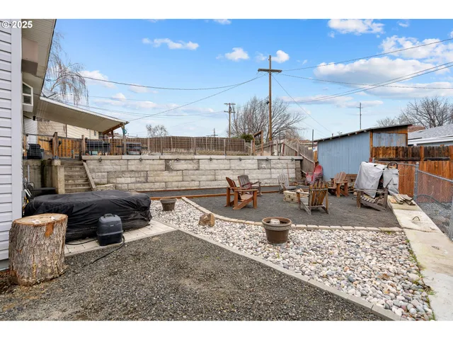 $355,000 | 3226 Southwest Isaac Avenue, Pendleton, OR 97801