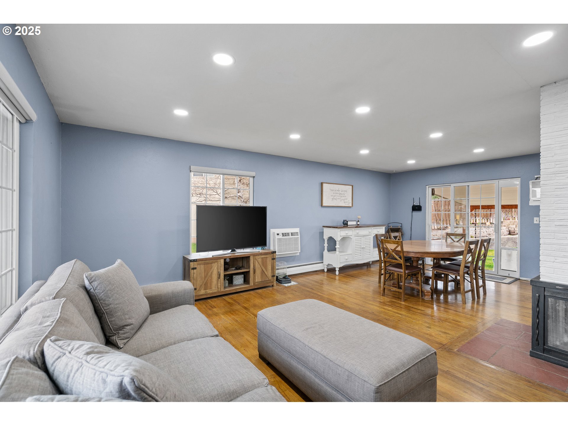 3226 Southwest Isaac Avenue Pendleton, OR 97801 - Photo 8 of 38