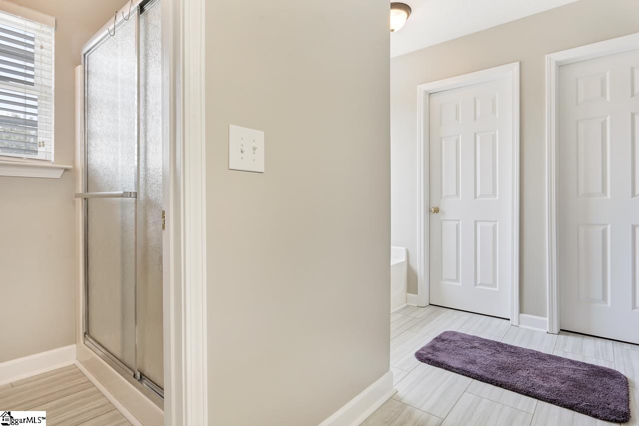 40 North Henderson Road Travelers Rest, SC 29690 - Photo 22 of 36