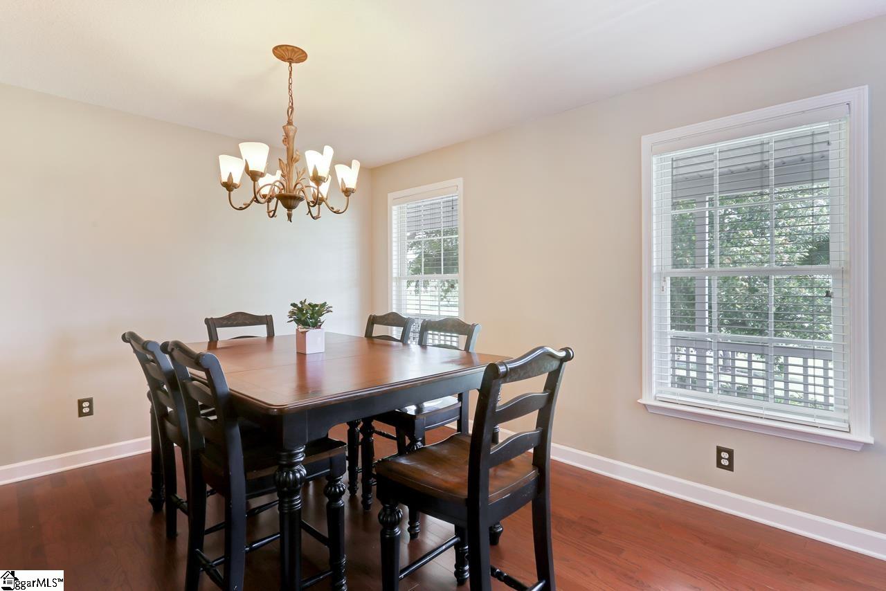 40 North Henderson Road Travelers Rest, SC 29690 - Photo 10 of 36