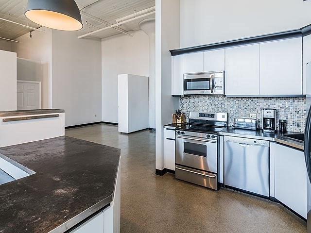 437 D Street, Unit 5B Boston, MA 02210 - Photo 5 of 19