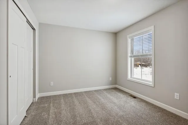 $2,895 | 9290 4th Street North, Lake Elmo, MN 55042