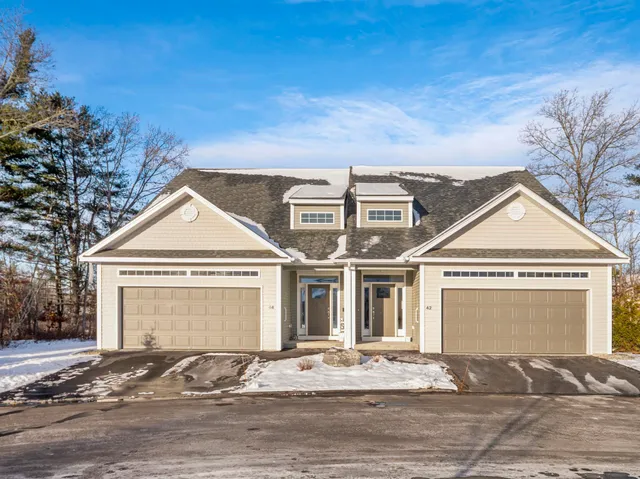 $650,000 | 44 Sheffield Way, Unit 6B, Londonderry, NH 03053