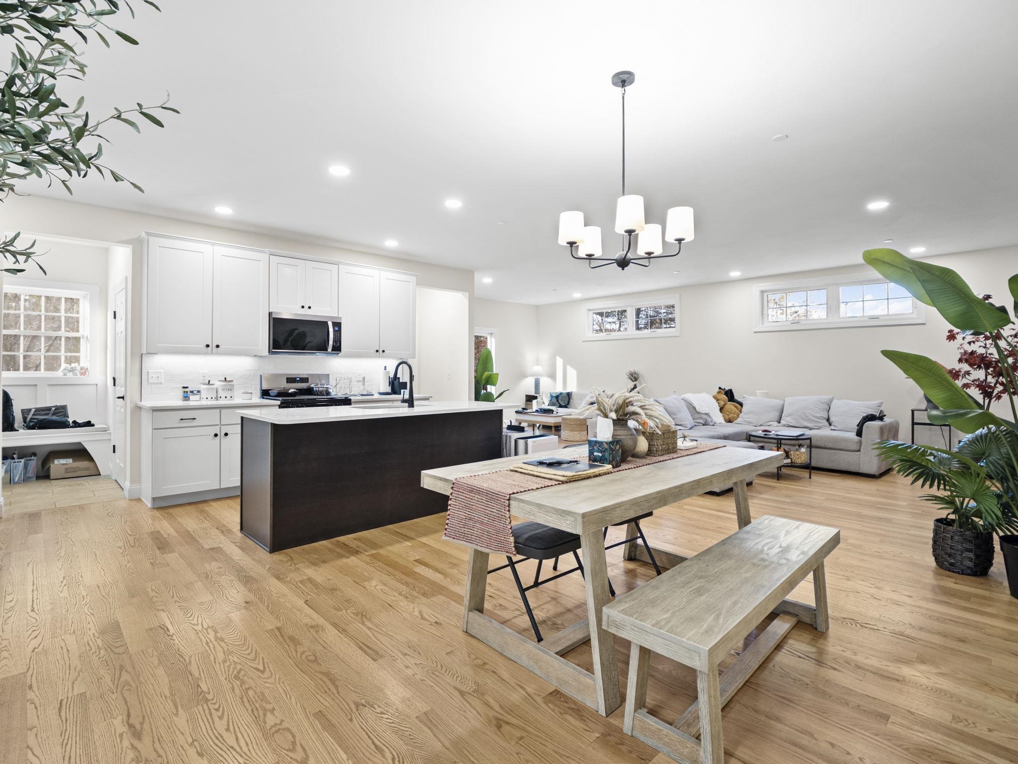 44 Sheffield Way, Unit 6B Londonderry, NH 03053 - Photo 12 of 46