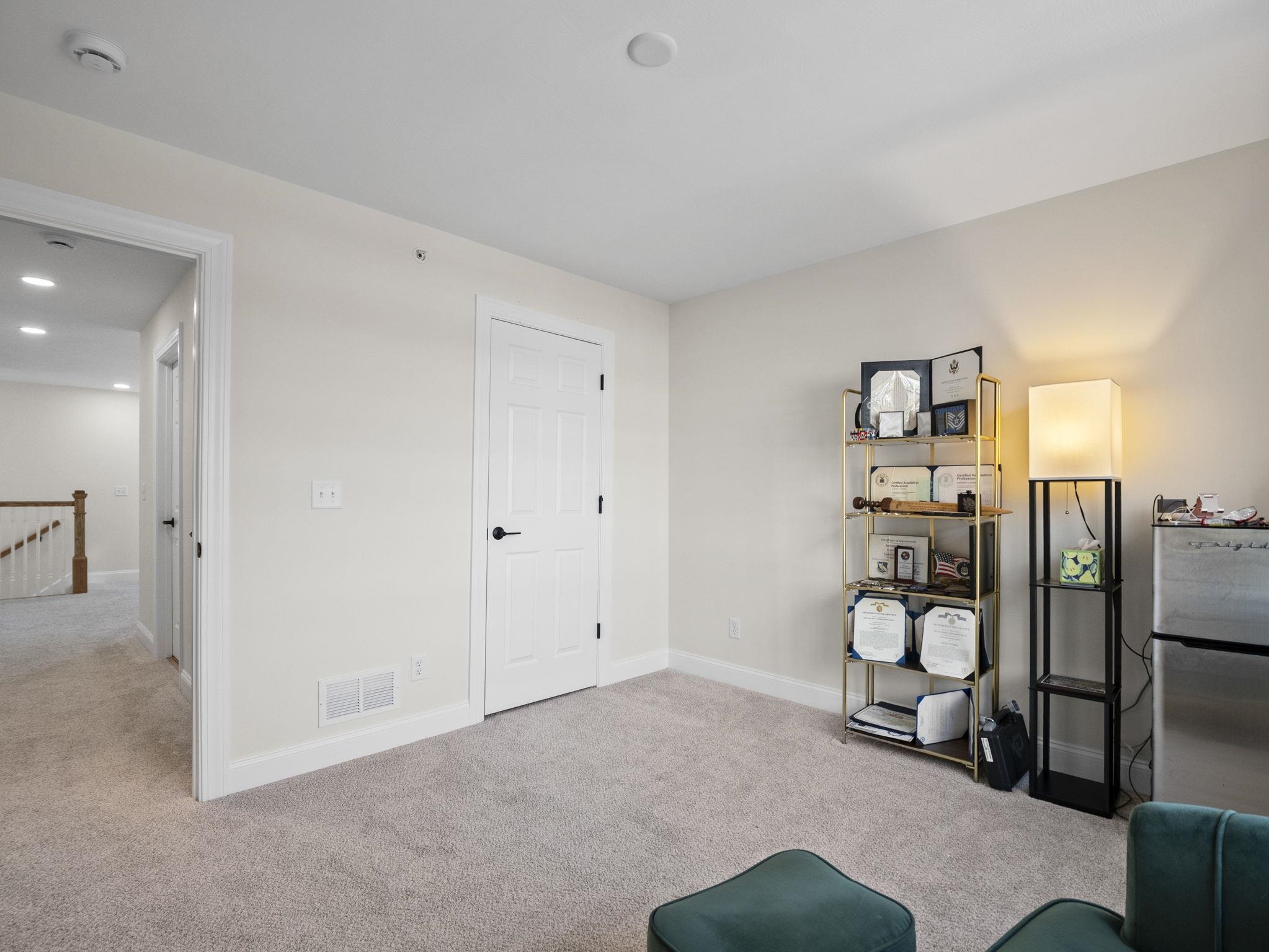 44 Sheffield Way, Unit 6B Londonderry, NH 03053 - Photo 29 of 46