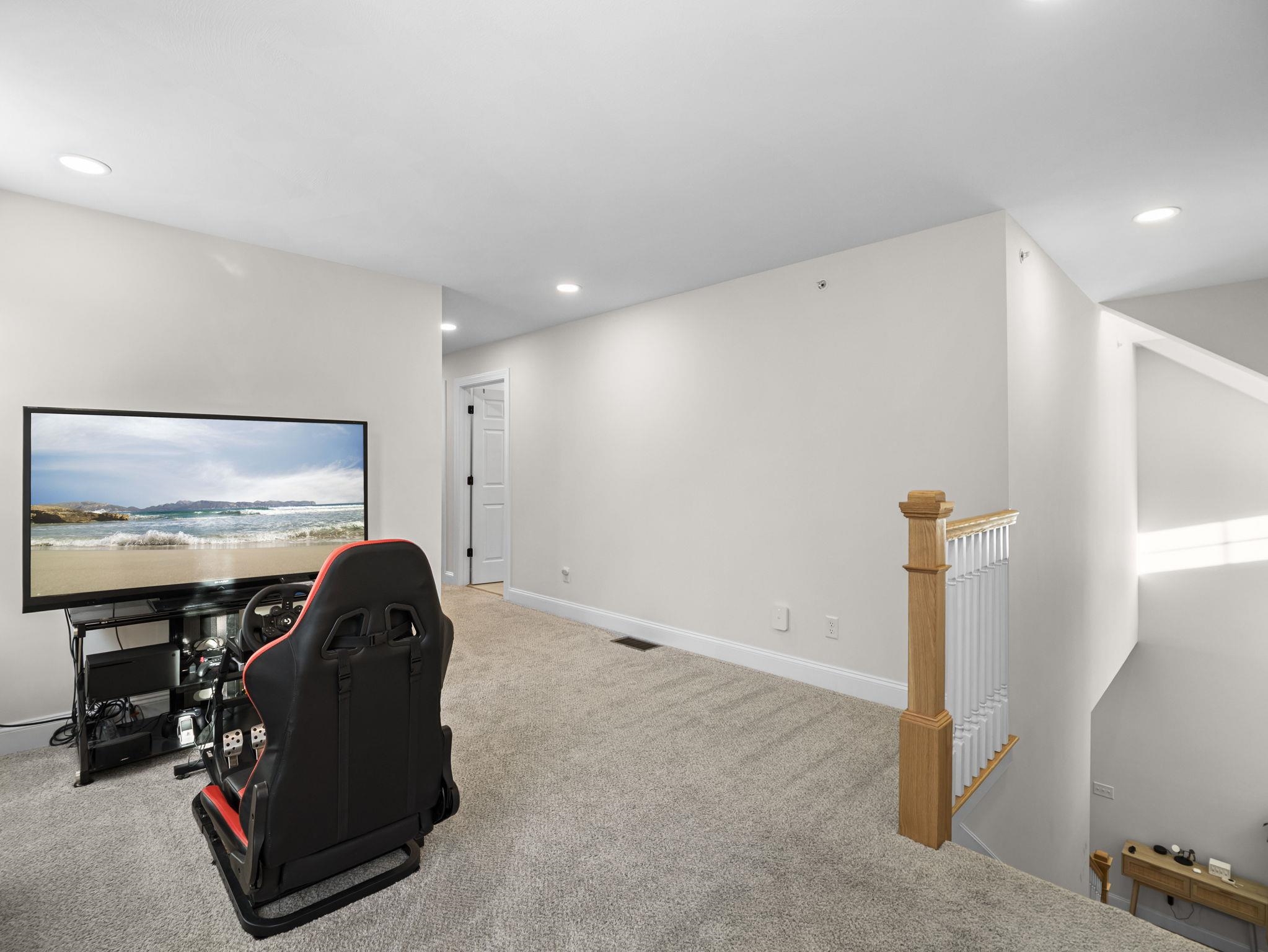 44 Sheffield Way, Unit 6B Londonderry, NH 03053 - Photo 35 of 46