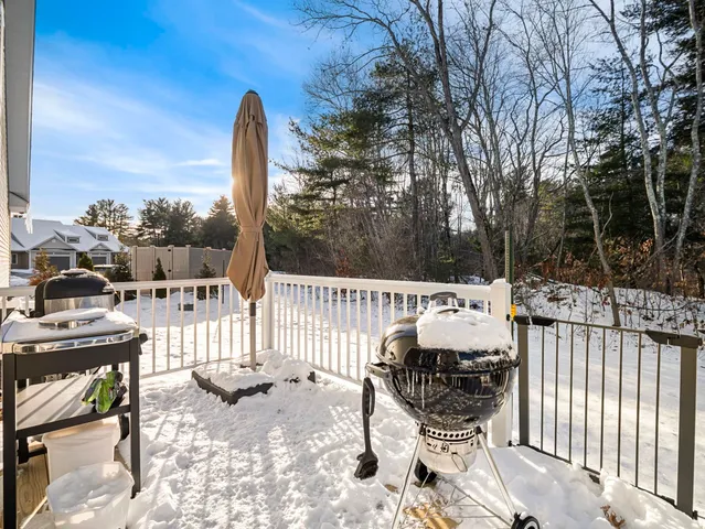 $650,000 | 44 Sheffield Way, Unit 6B, Londonderry, NH 03053