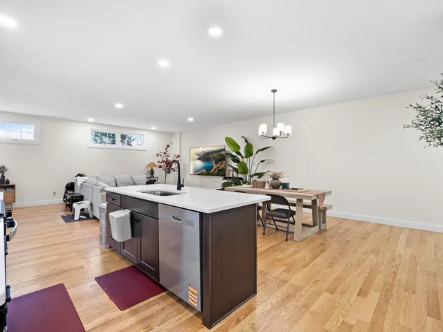 $650,000 | 44 Sheffield Way, Unit 6B, Londonderry, NH 03053