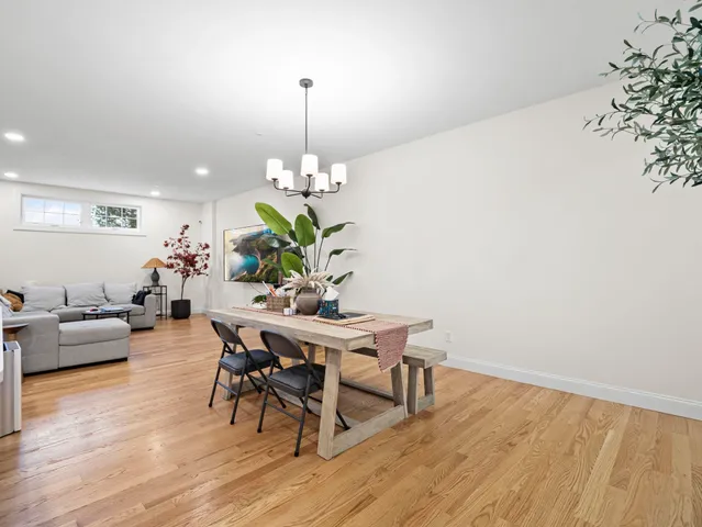 $650,000 | 44 Sheffield Way, Unit 6B, Londonderry, NH 03053