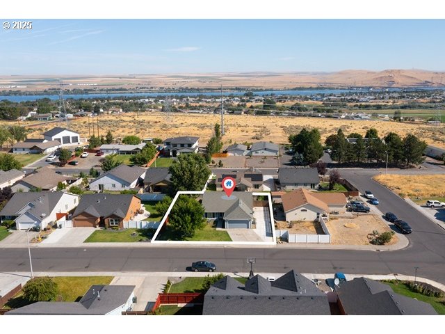 411 Bobwhite Avenue Umatilla, OR 97882 - Photo 38 of 45