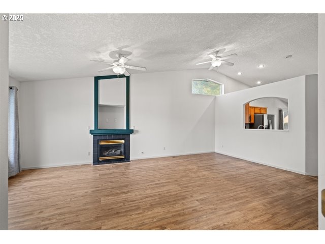 411 Bobwhite Avenue Umatilla, OR 97882 - Photo 5 of 45