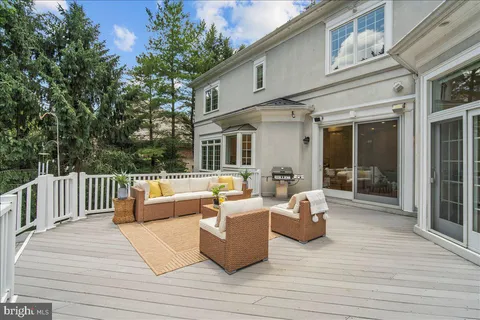 $2,695,000 | 8413 Rapley Ridge Lane, Potomac, MD 20854